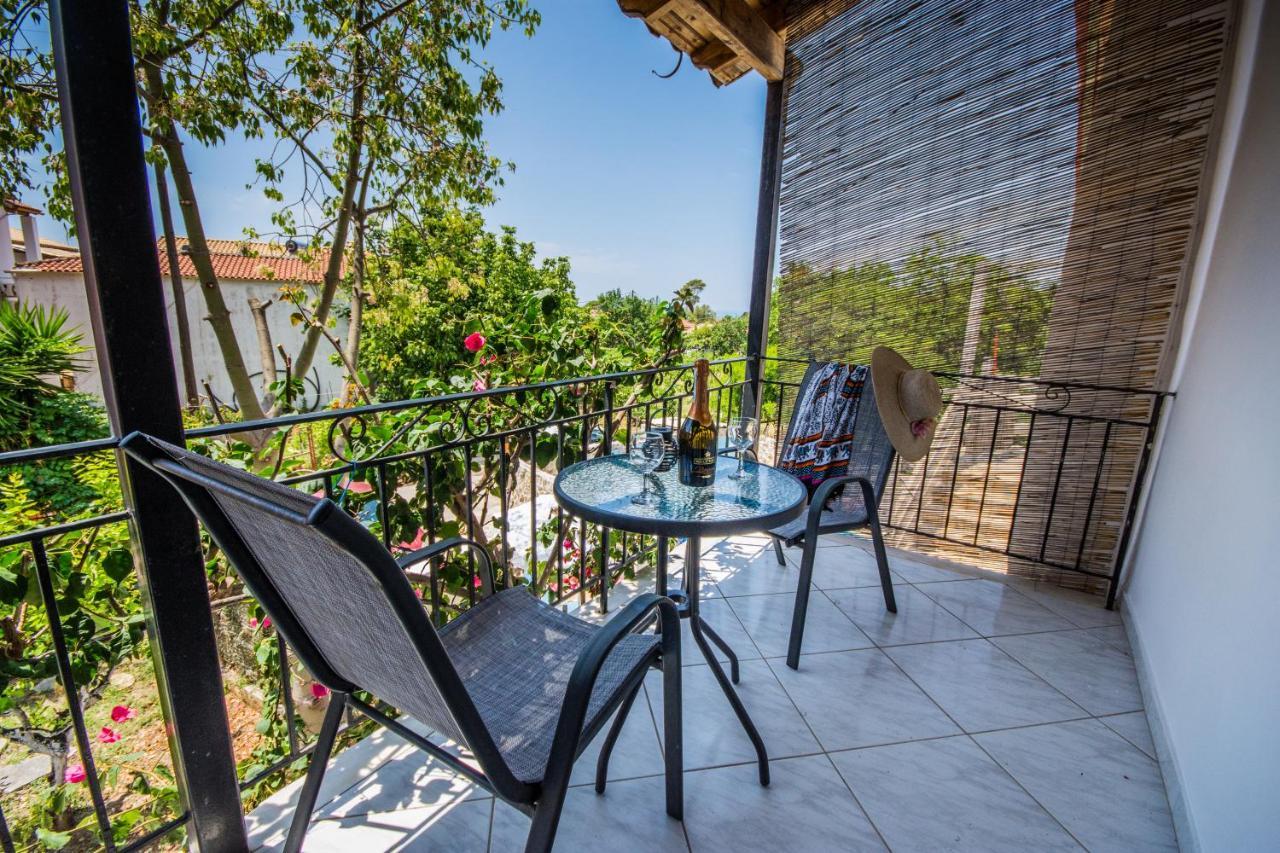 Irini Apartments And Studios Agios Gordios  Exteriér fotografie