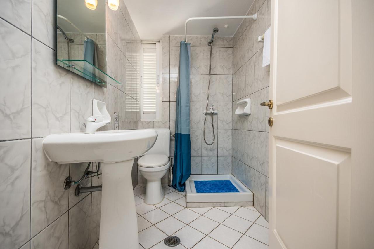 Irini Apartments And Studios Agios Gordios  Exteriér fotografie